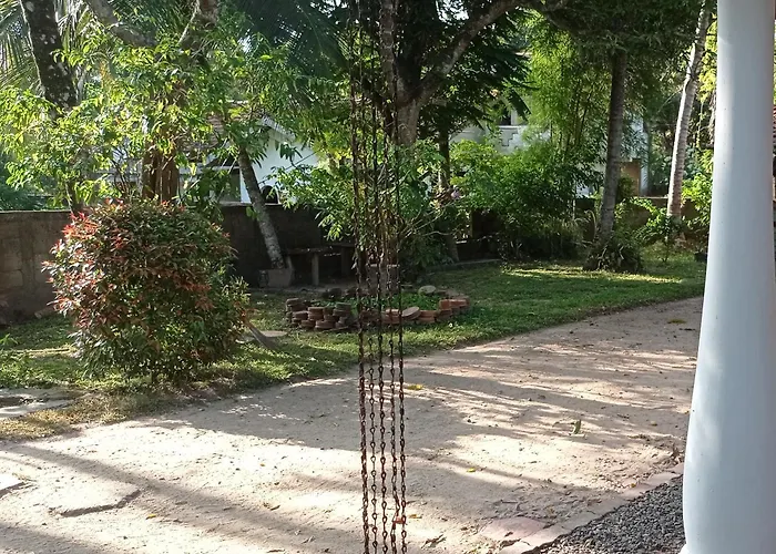 Kouzi House