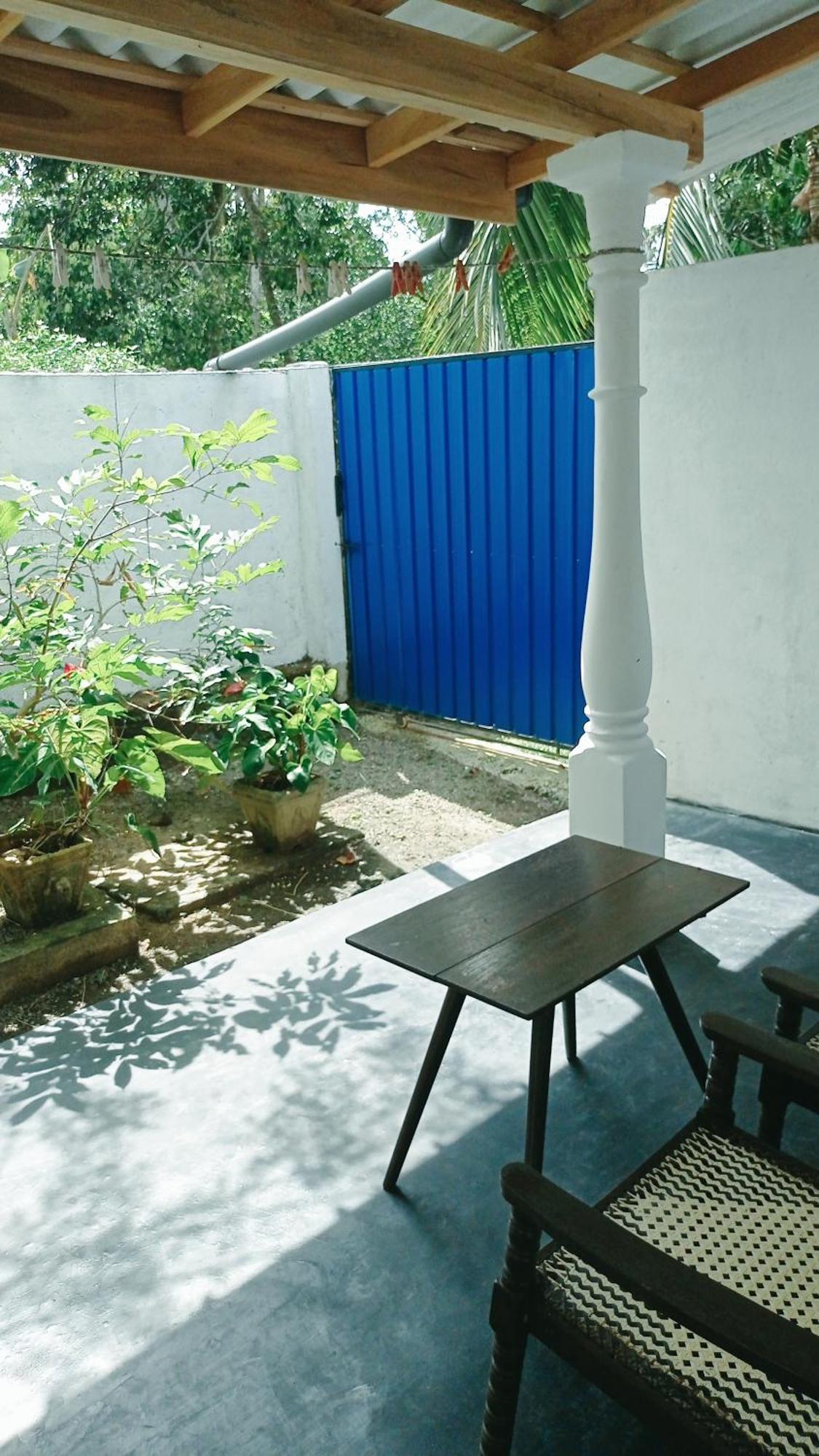 Kouzi House * Ahangama